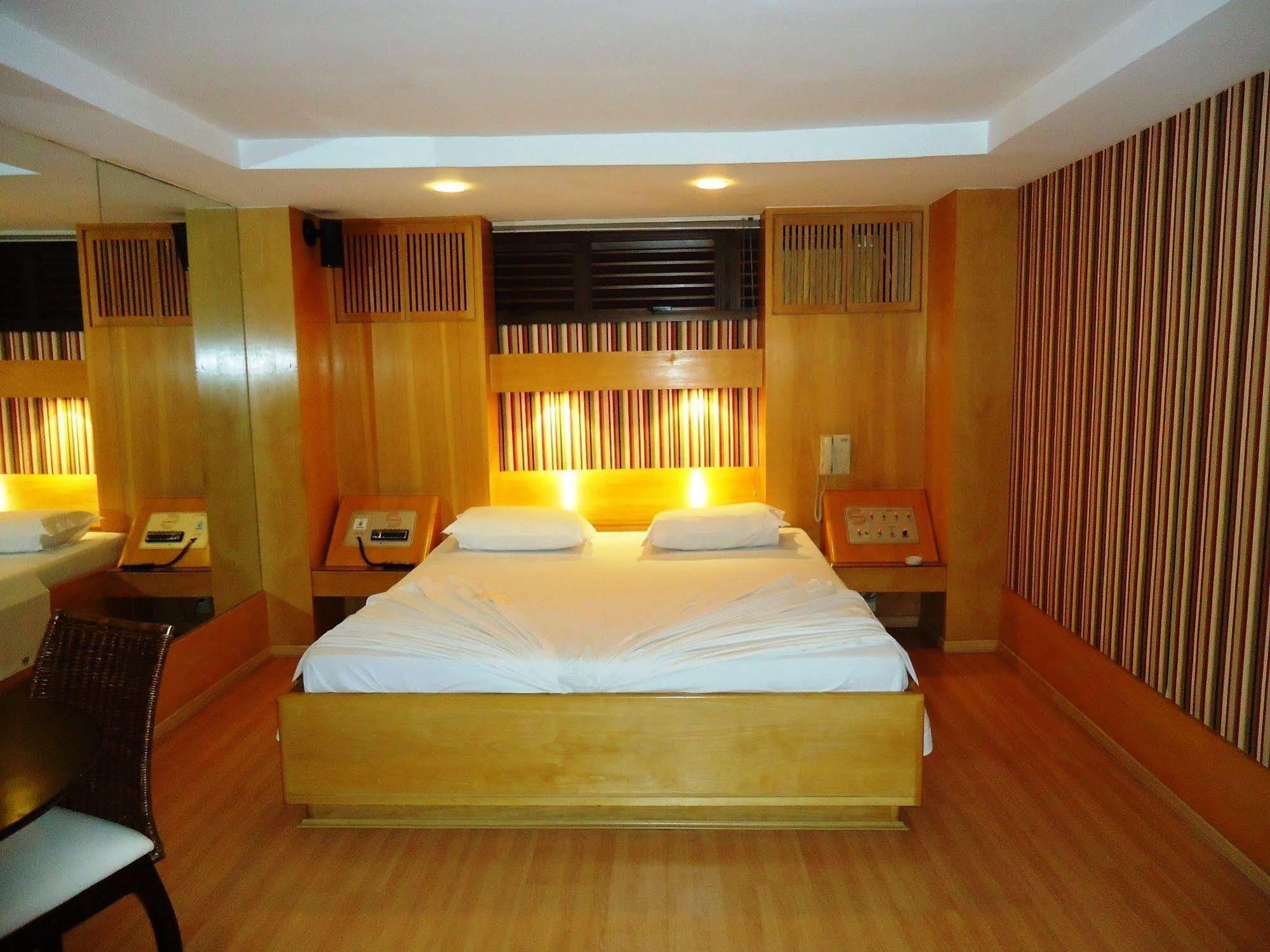 Motel Sunny (Adults Only) Belo Horizonte Kültér fotó