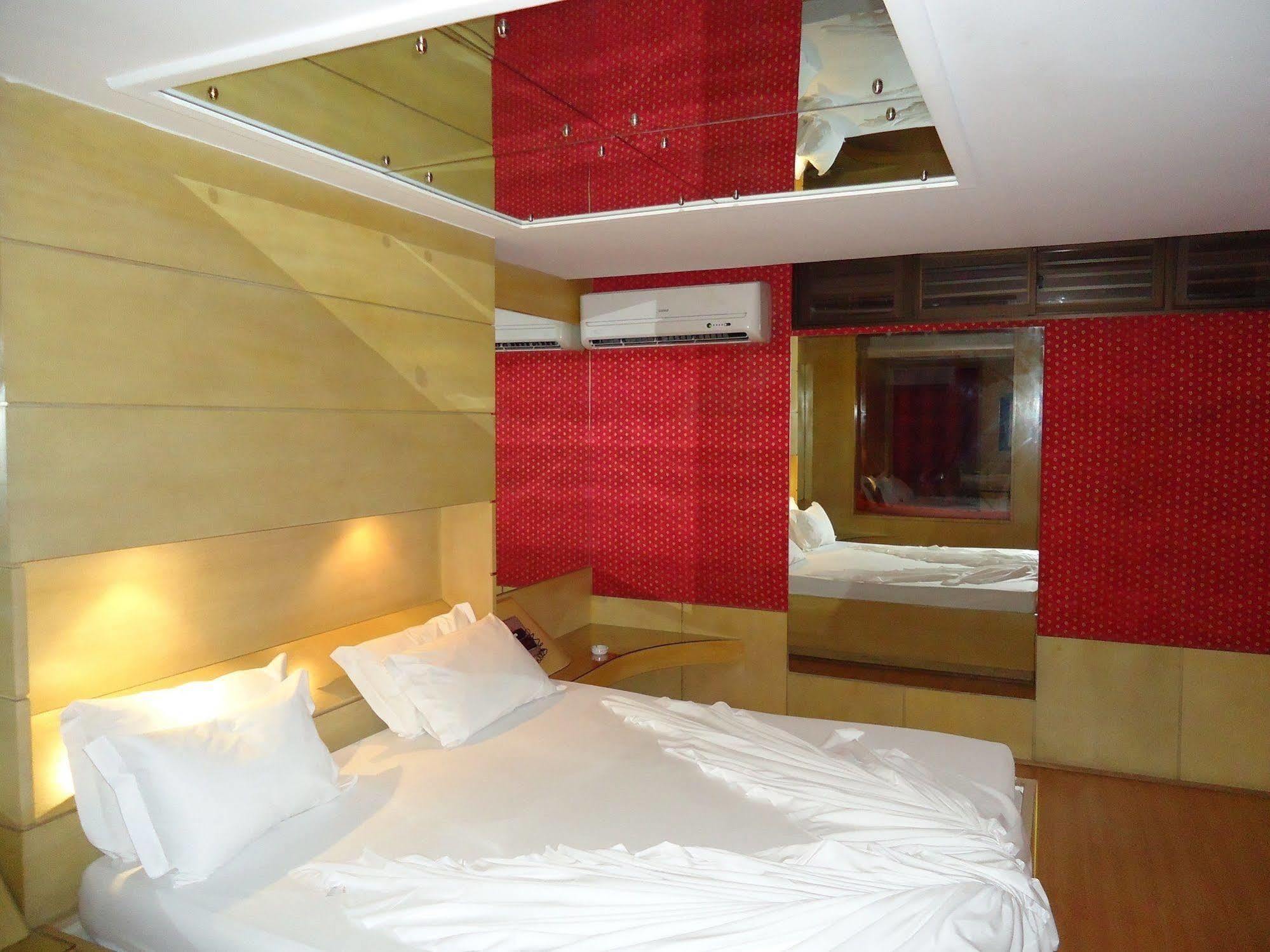 Motel Sunny (Adults Only) Belo Horizonte Kültér fotó